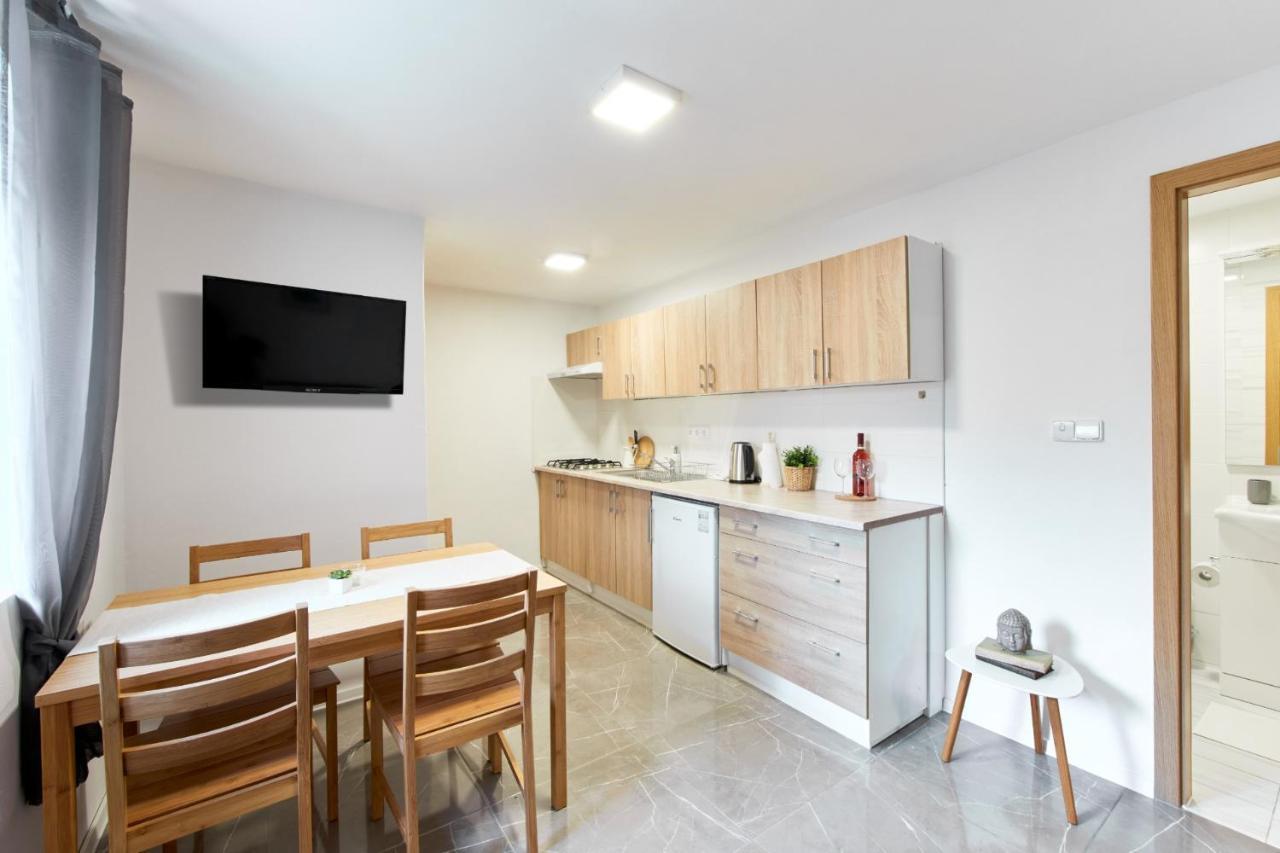 Kuca Nerezinka Apartment Nerezine Bagian luar foto